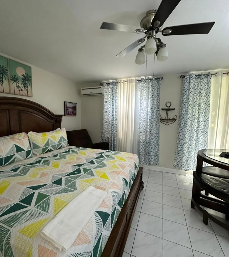 Sandcastle Resort Apartment E9 Ocho Rios